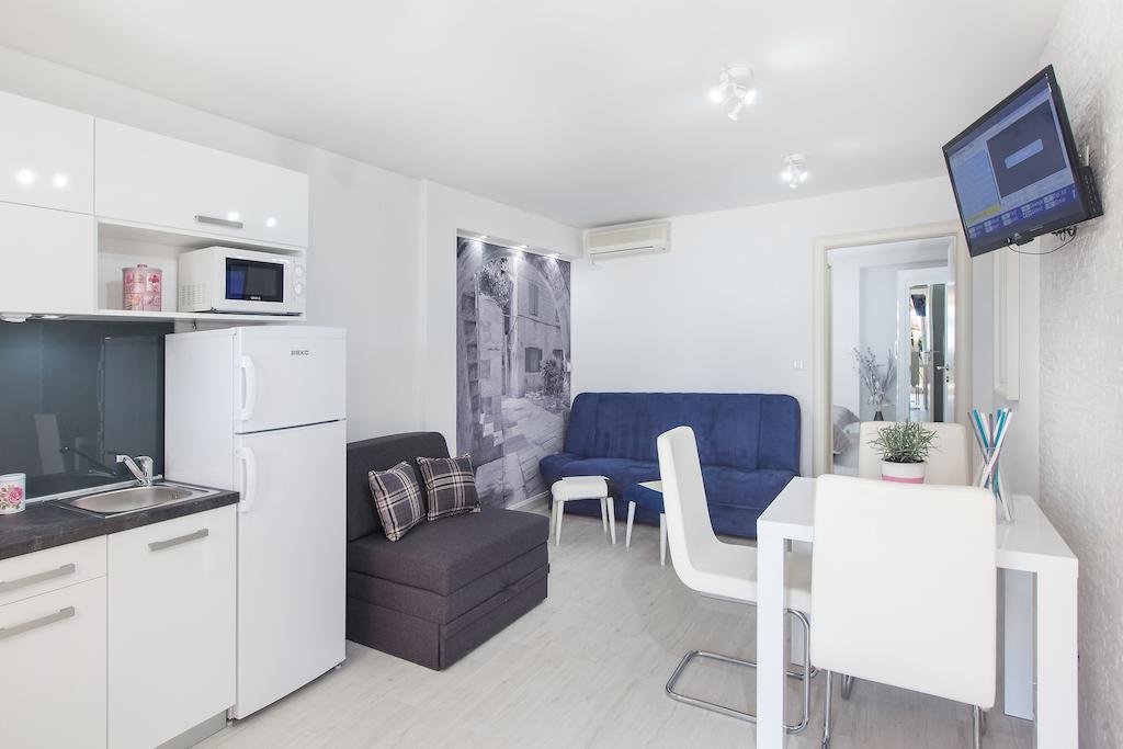 Apartments Orka 프로마이나 객실 사진