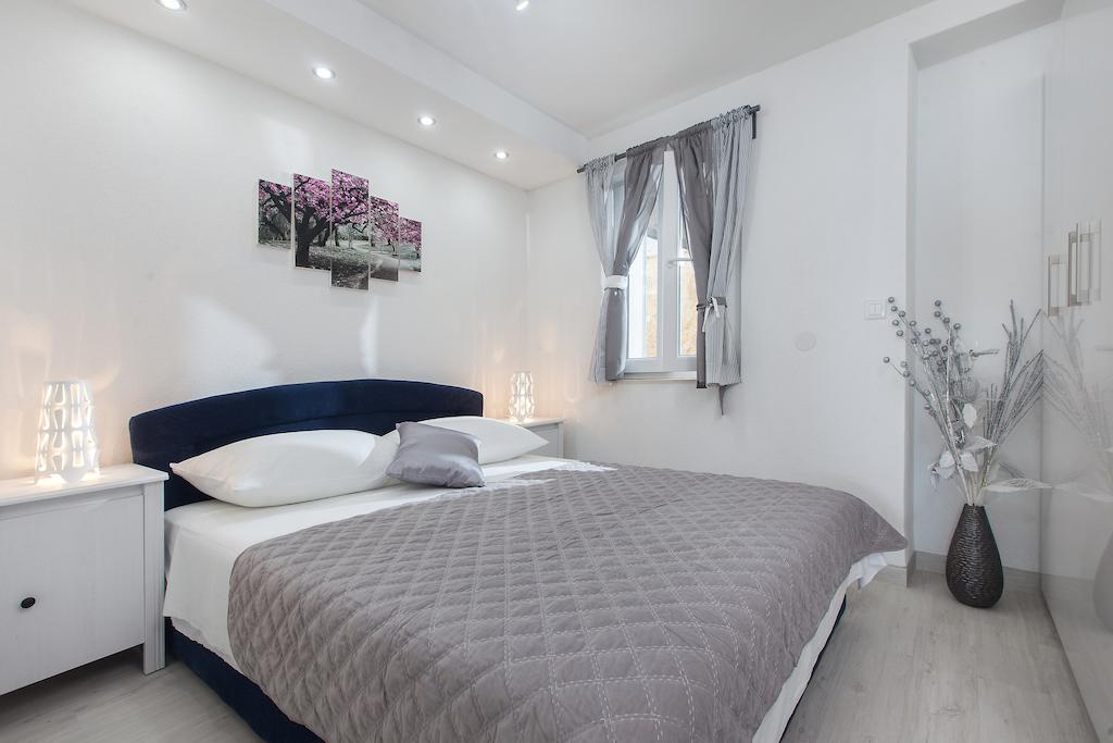 Apartments Orka 프로마이나 객실 사진